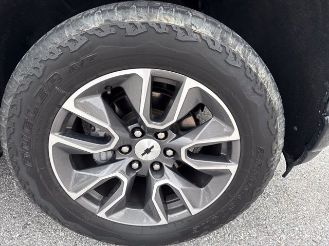Used 2022 Chevrolet Silverado 1500 RST AWD/4WD image 9