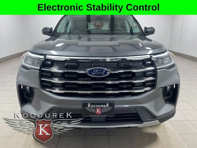 New 2026 Ford Explorer Active w/ Active Comfort Package AWD/4WD image 2