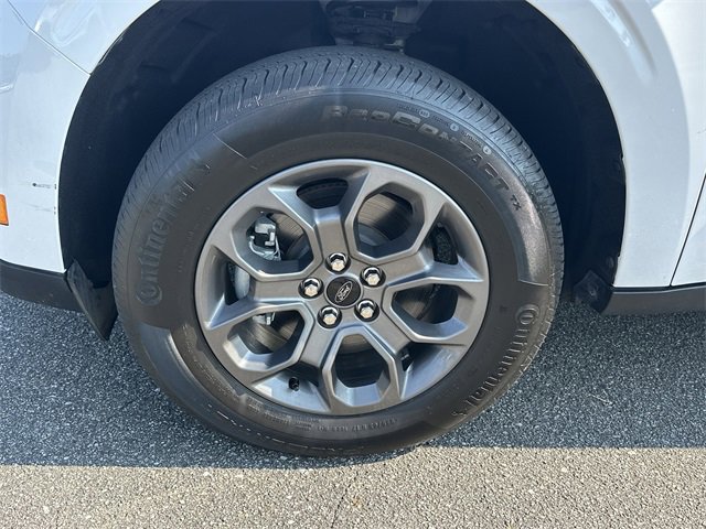 Used 2024 Ford Maverick XLT image 11