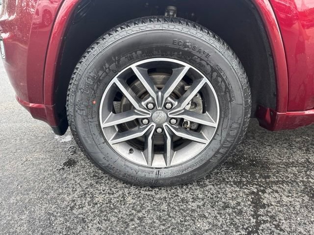 Used 2021 Jeep Grand Cherokee Laredo X AWD/4WD image 9