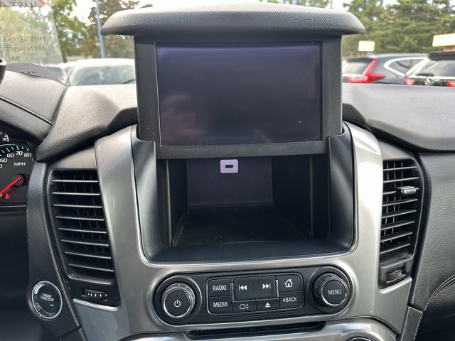 Used 2017 Chevrolet Suburban LT w/ LT Signature Package image 26