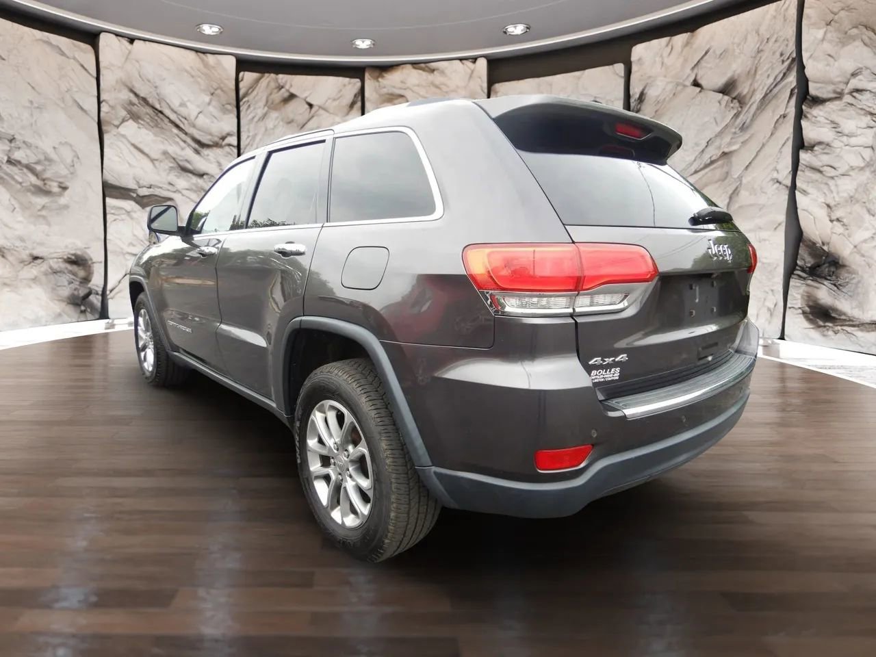 Used 2015 Jeep Grand Cherokee Limited AWD/4WD image 9