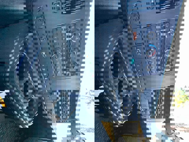 New 2025 GMC Savana 2500 Extended w/ Driver Convenience Package image 17