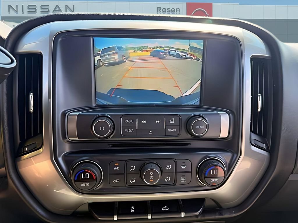 Used 2017 Chevrolet Silverado 1500 LT w/ All Star Edition AWD/4WD image 17