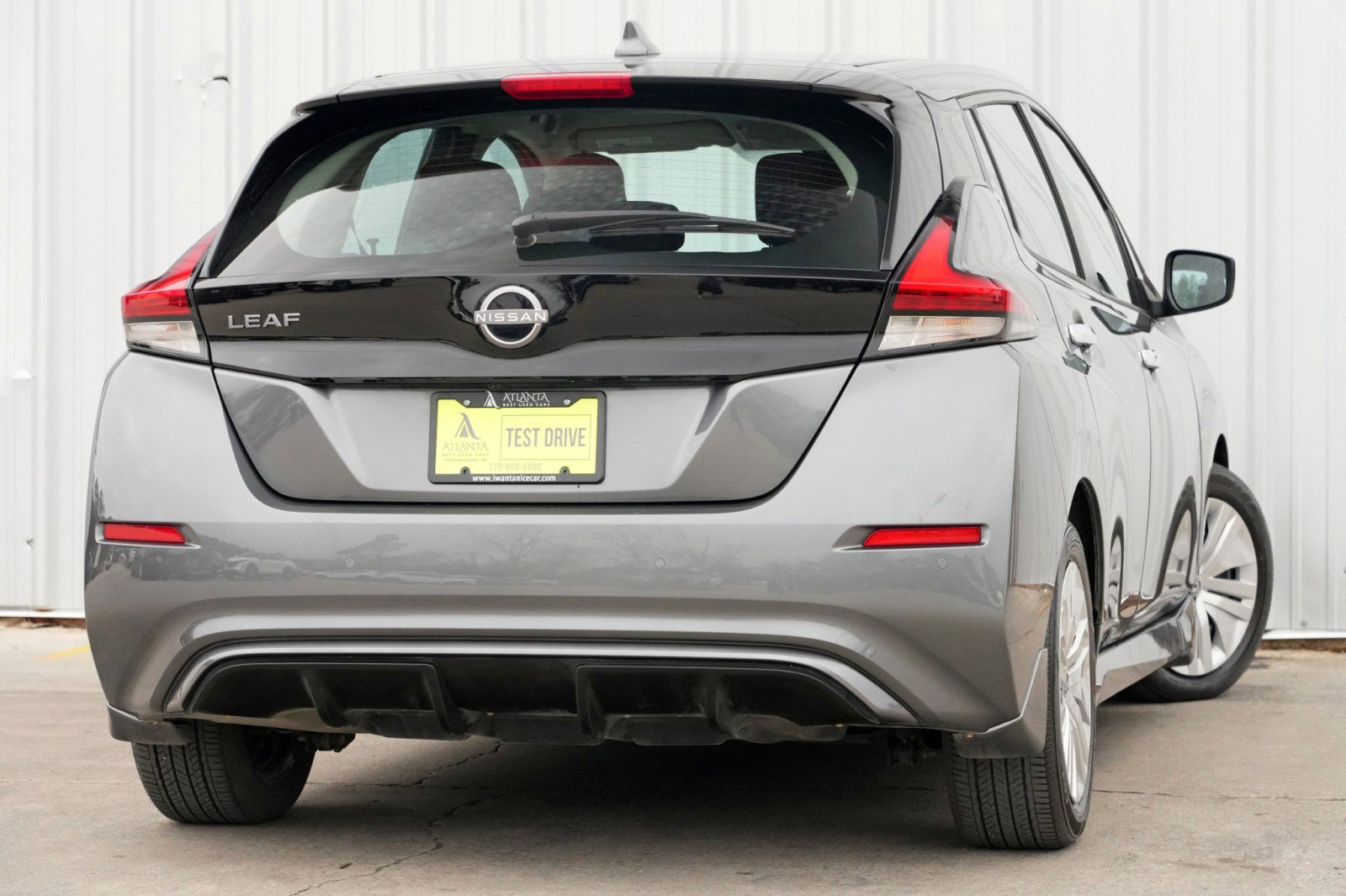 Used 2025 Nissan Leaf S image 3