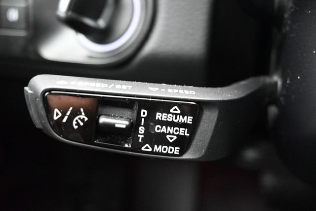 Used 2023 Porsche Cayenne Coupe w/ Premium Package AWD/4WD image 25