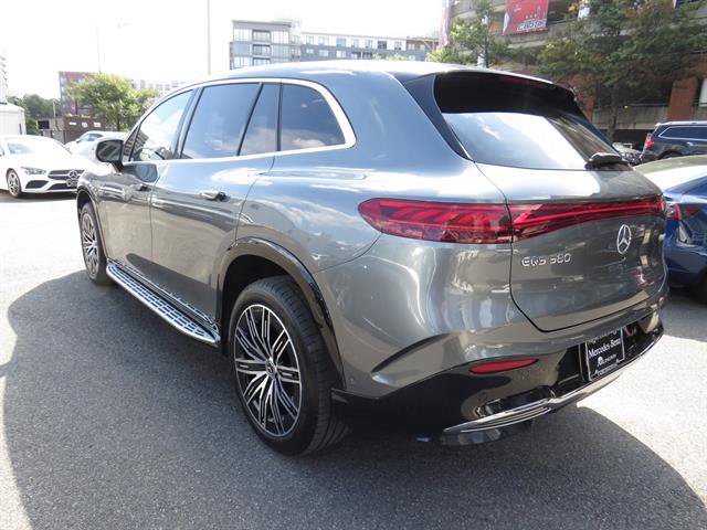 Used 2023 Mercedes-Benz EQS 580 4MATIC SUV image 2