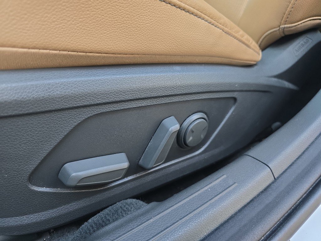 Used 2020 Hyundai Sonata Limited w/ Cargo Package image 24