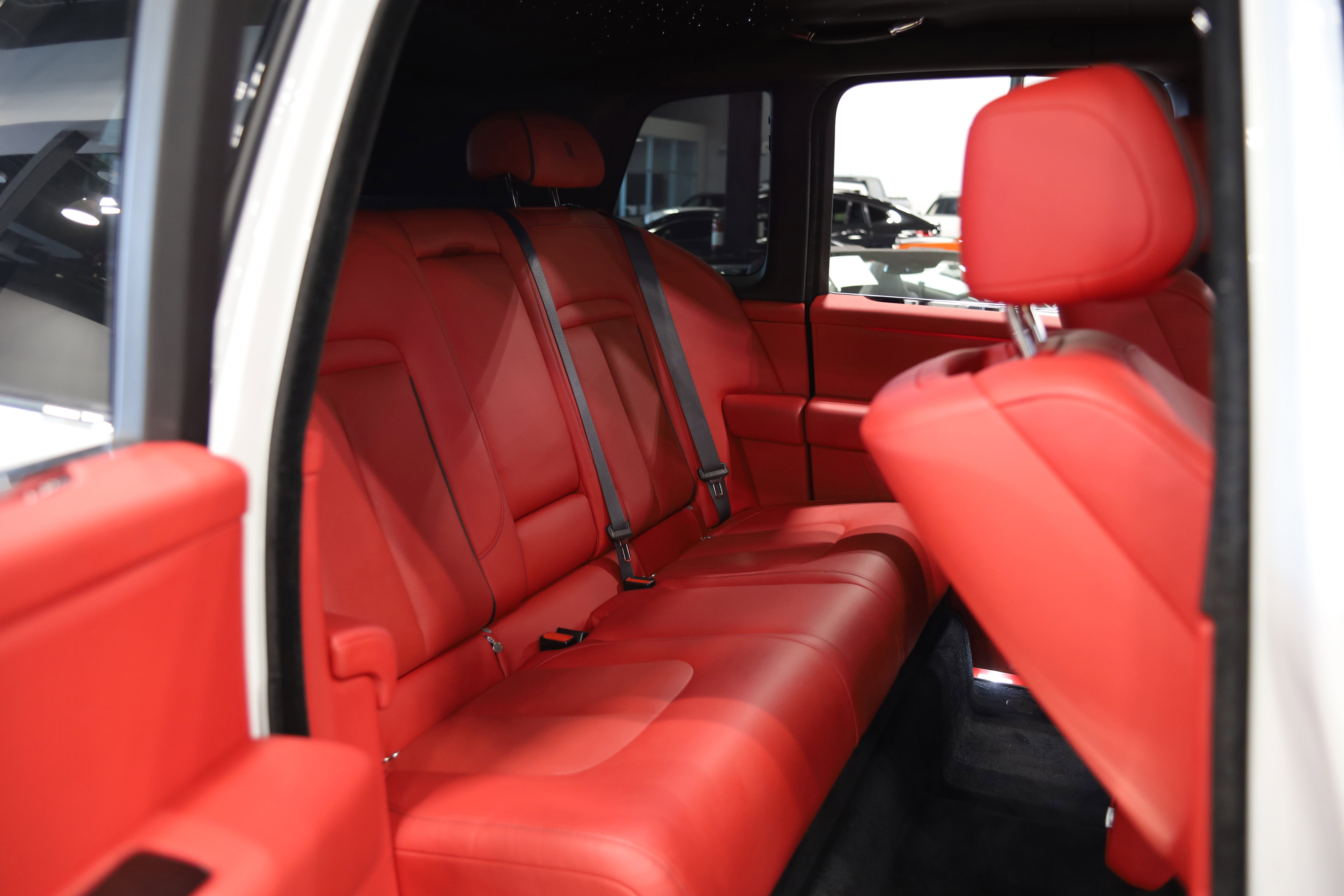 Used 2023 Rolls-Royce Cullinan AWD/4WD image 44
