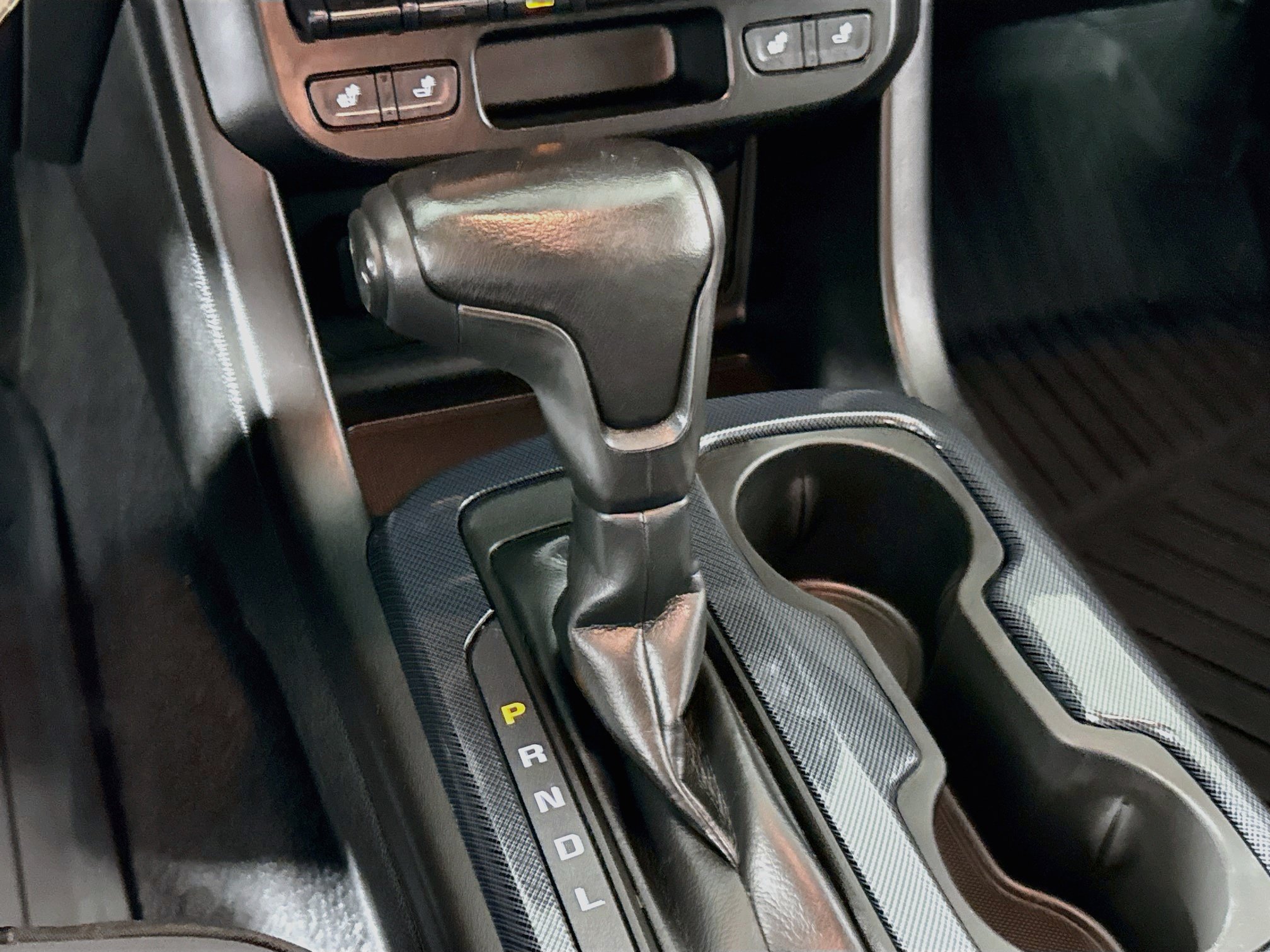 Used 2021 Chevrolet Colorado Z71 w/ Safety Package AWD/4WD image 14