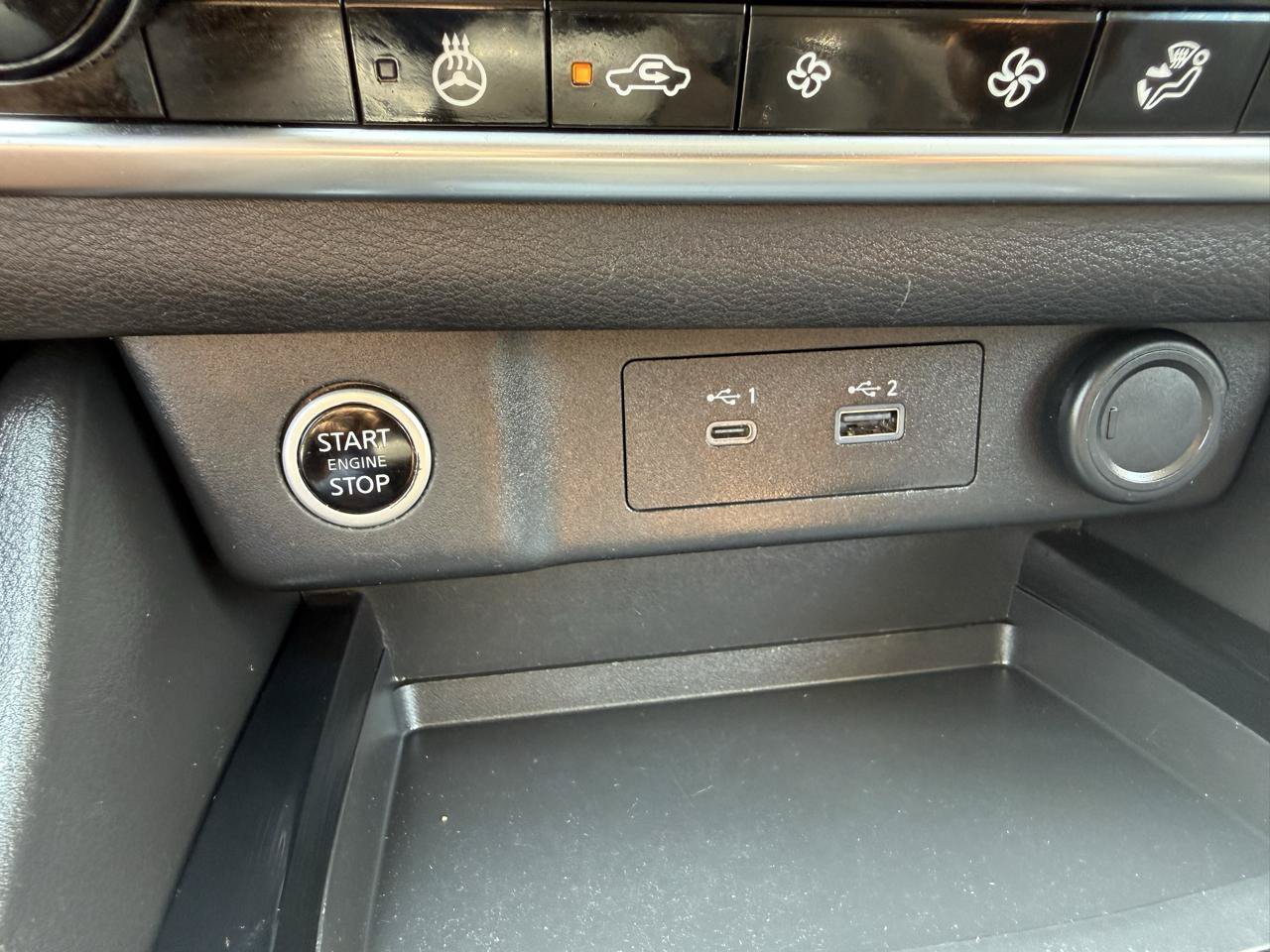 Used 2021 Nissan Rogue SV w/ Premium Package AWD/4WD image 15