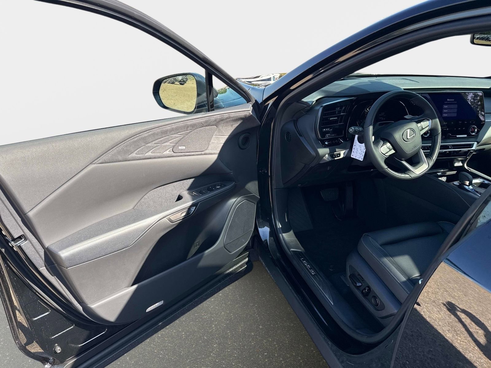 New 2026 Lexus RX 350 FWD image 16