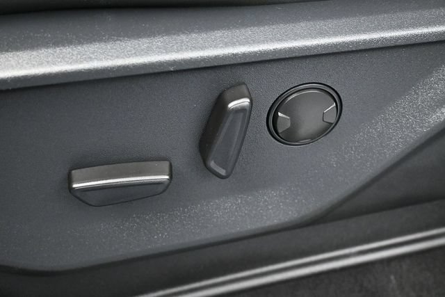 Certified 2025 Ford Expedition Active RWD image 13