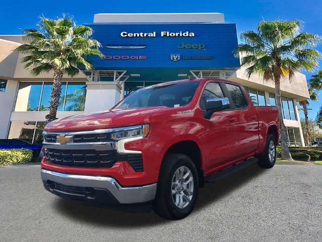 Used 2024 Chevrolet Silverado 1500 LT AWD/4WD image 9