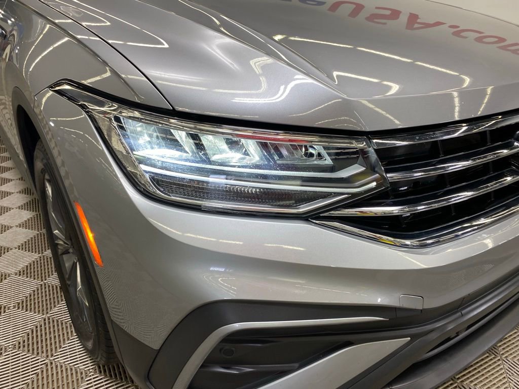 Used 2024 Volkswagen Tiguan Wolfsburg Edition AWD/4WD image 3