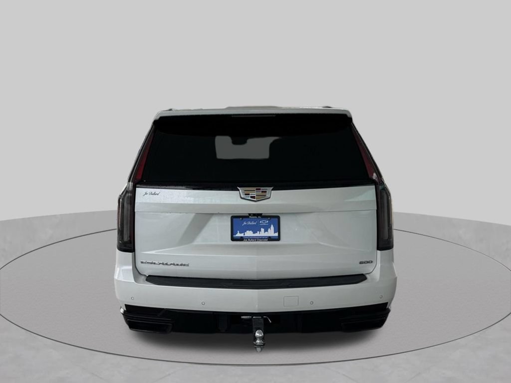 Used 2022 Cadillac Escalade Sport Platinum w/ Heavy-Duty Trailer Package AWD/4WD image 7