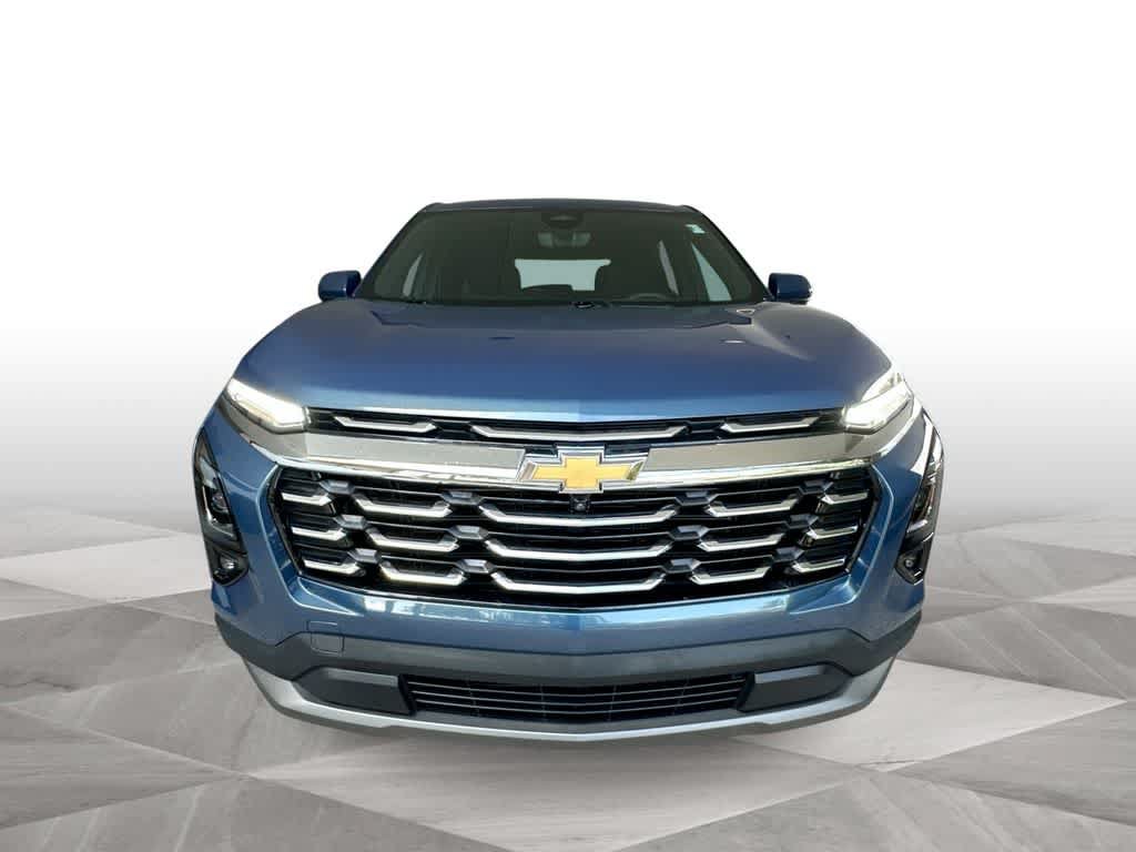Used 2025 Chevrolet Equinox LT w/ Safety and Technology Package FWD image 3