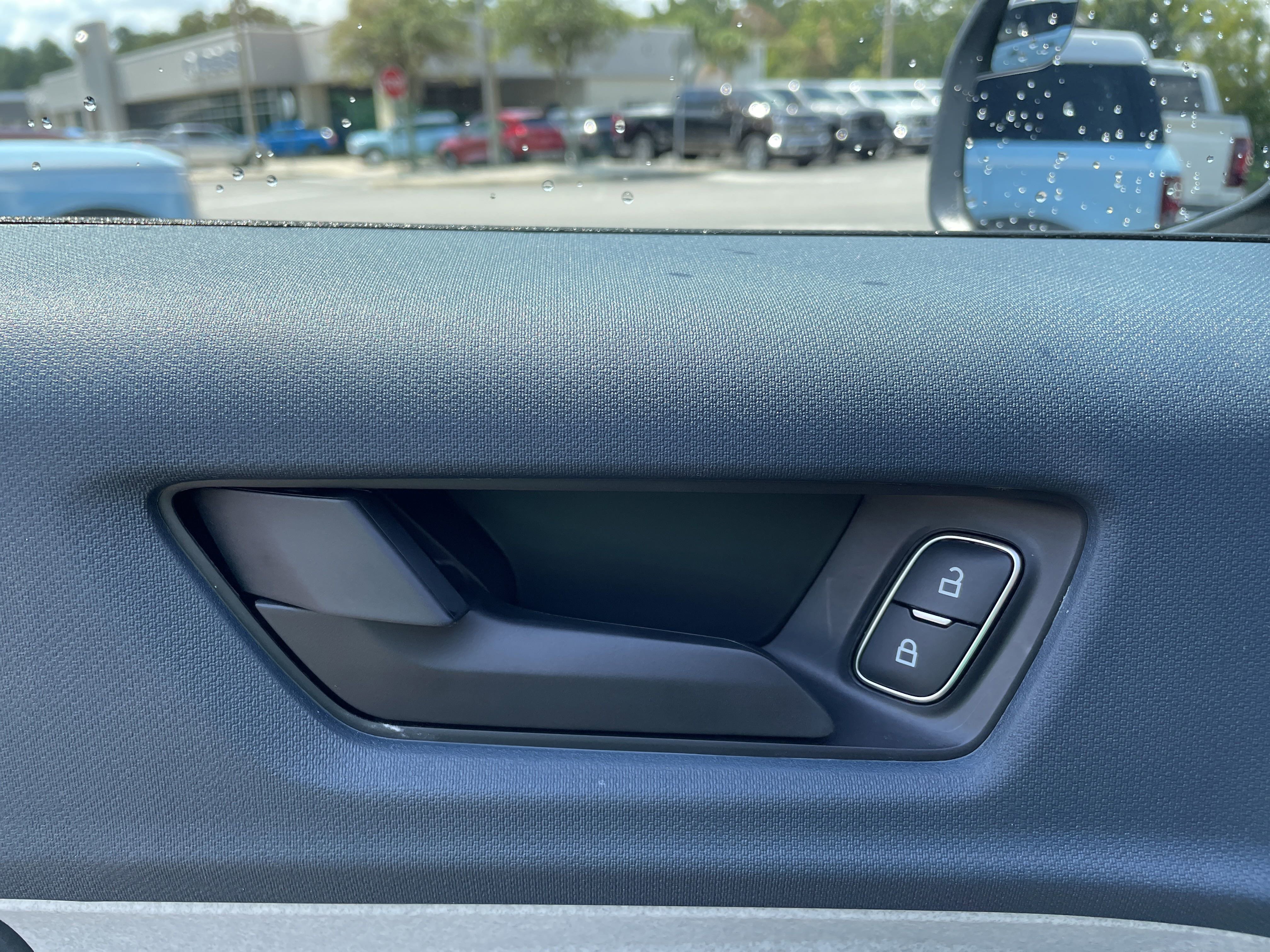 New 2025 Ford Maverick XLT w/ XLT Luxury Package image 10