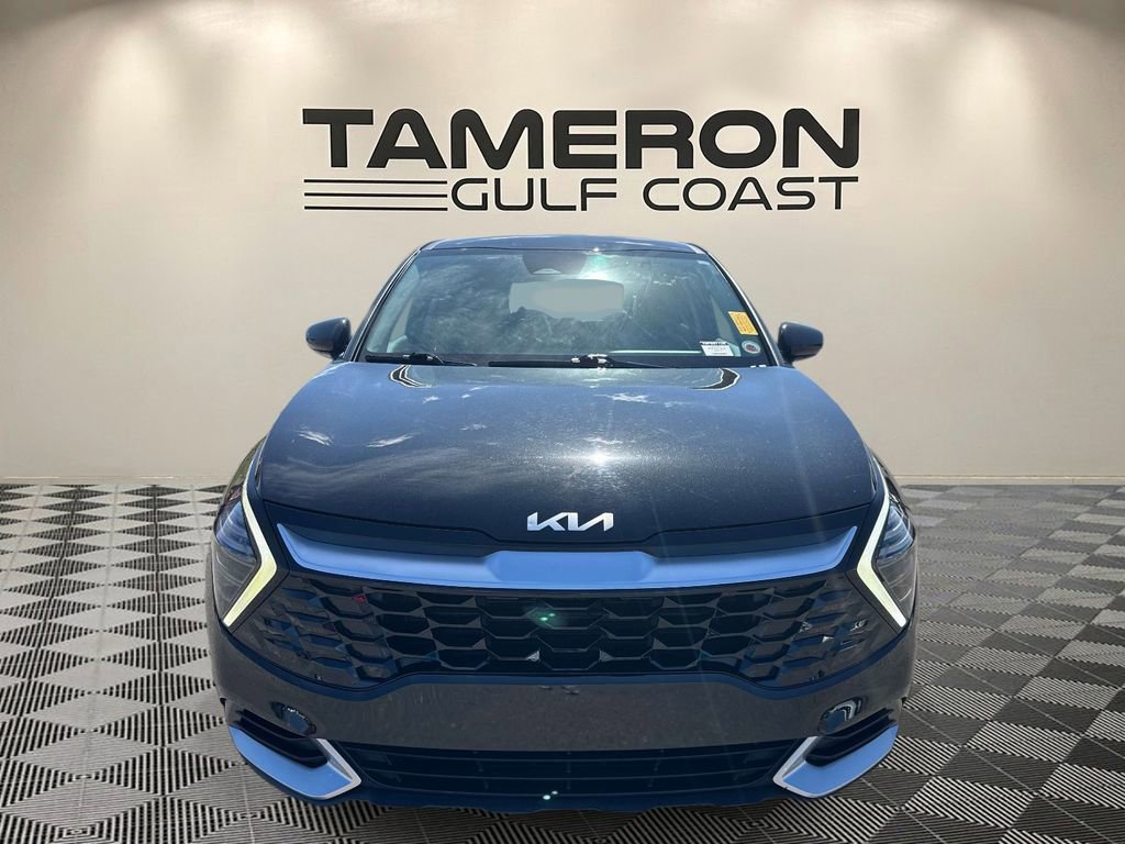 Used 2024 Kia Sportage LX image 2