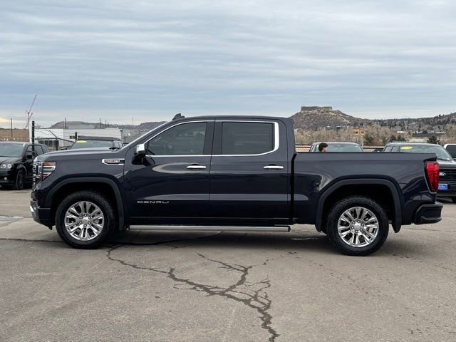 Used 2025 GMC Sierra 1500 Denali w/ Technology Package image 2
