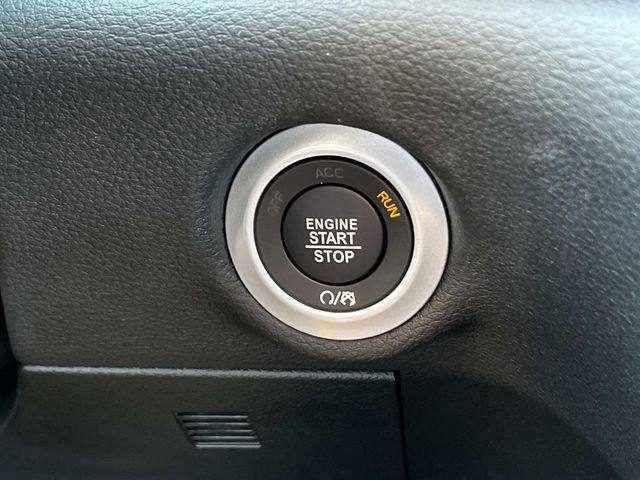 New 2026 Chrysler Pacifica Select FWD image 29