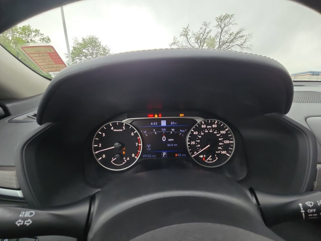 Used 2023 Nissan Altima 2.5 SL FWD image 21
