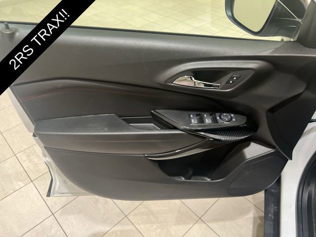 Certified 2025 Chevrolet Trax RS image 19