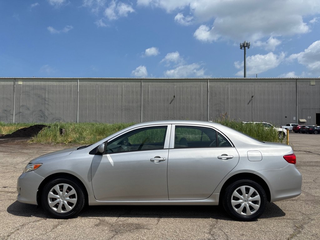 Used 2009 Toyota Corolla FWD image 5