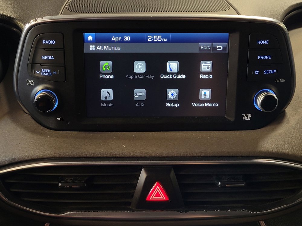 Used 2020 Hyundai Santa Fe SE FWD image 25
