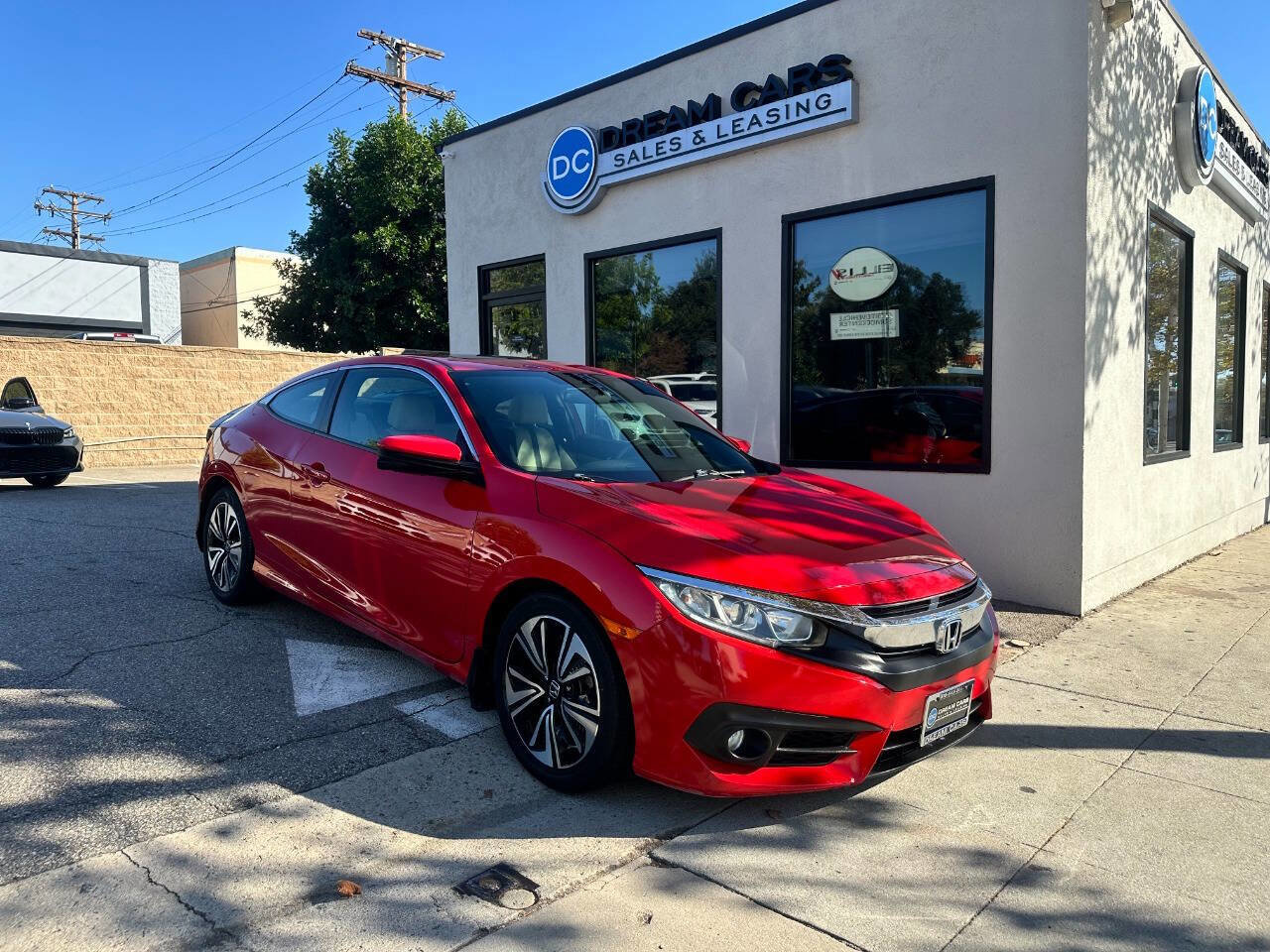 Used 2016 Honda Civic EX-T image 2