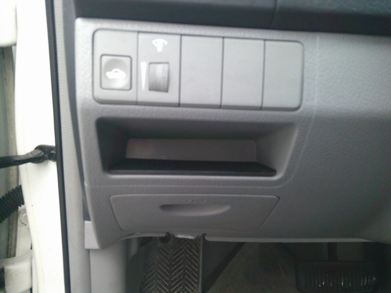 Used 2006 Kia Spectra EX image 6