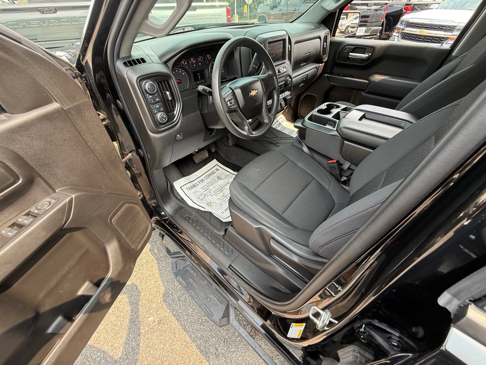 Used 2020 Chevrolet Silverado 1500 Custom w/ Custom Value Package AWD/4WD image 14