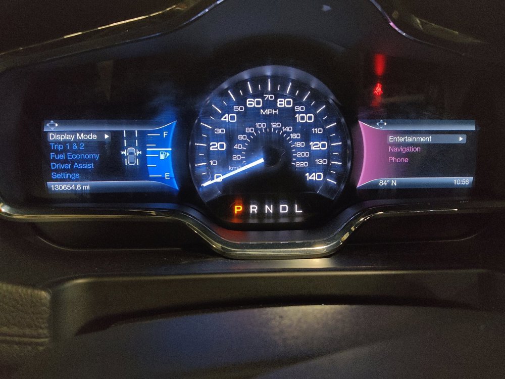 Used 2015 Lincoln MKT AWD image 23