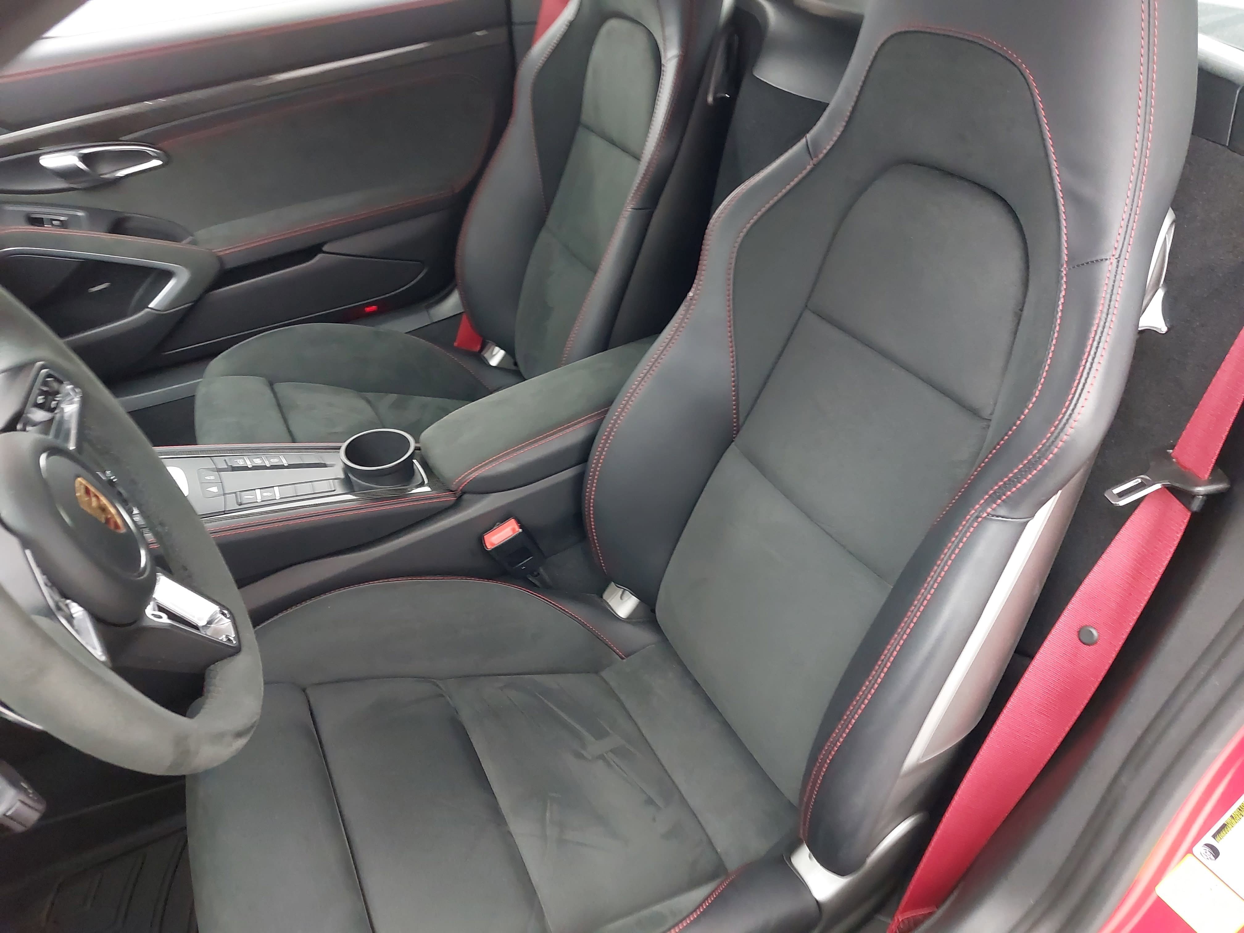 Certified 2024 Porsche 718 Cayman GTS RWD image 5