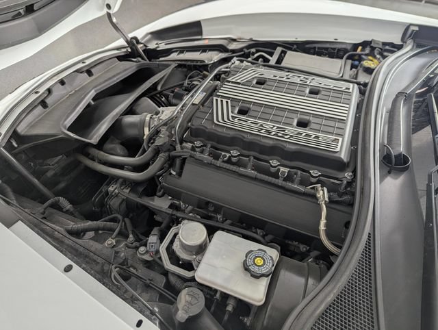 Used 2017 Chevrolet Corvette Z06 RWD image 11