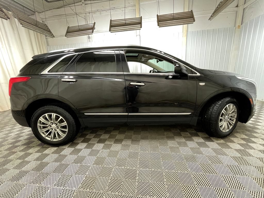 Certified 2018 Cadillac XT5 Luxury w/ Driver Awareness Package AWD/4WD image 26