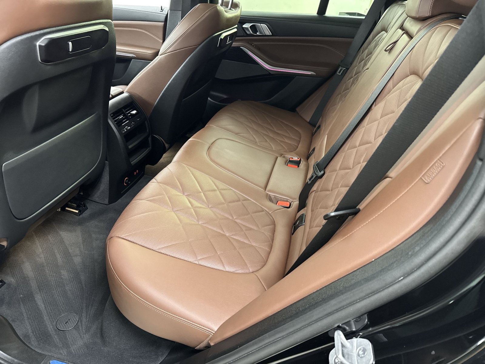 Used 2024 BMW X5 xDrive40i w/ M Sport Package AWD/4WD image 37