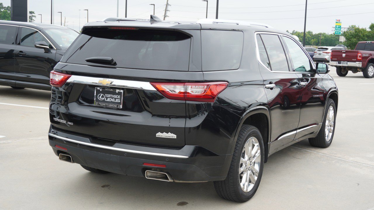 Used 2018 Chevrolet Traverse High Country w/ LPO, Floor Liner Package AWD/4WD image 6