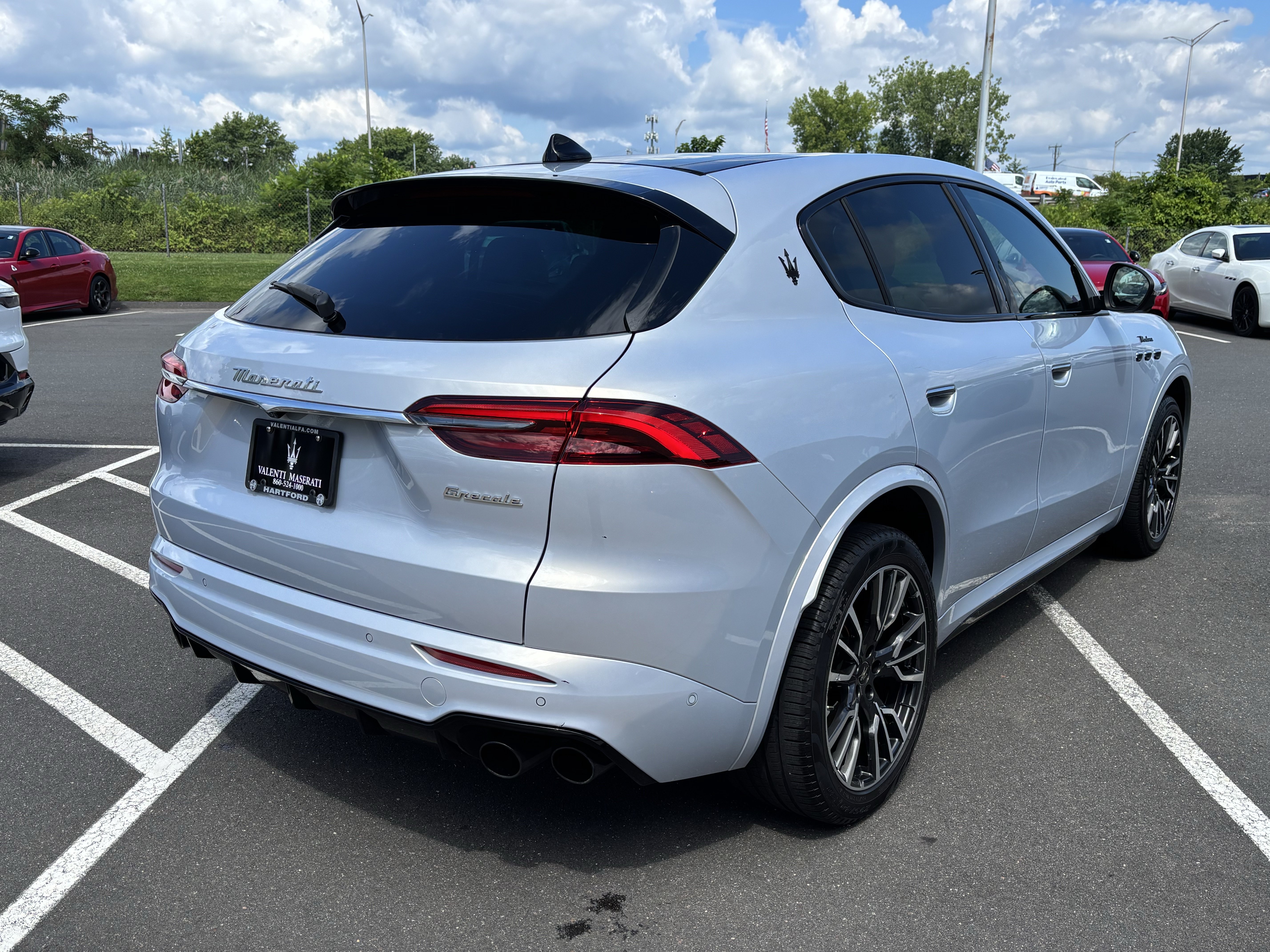 Used 2023 Maserati Grecale Modena AWD/4WD image 8