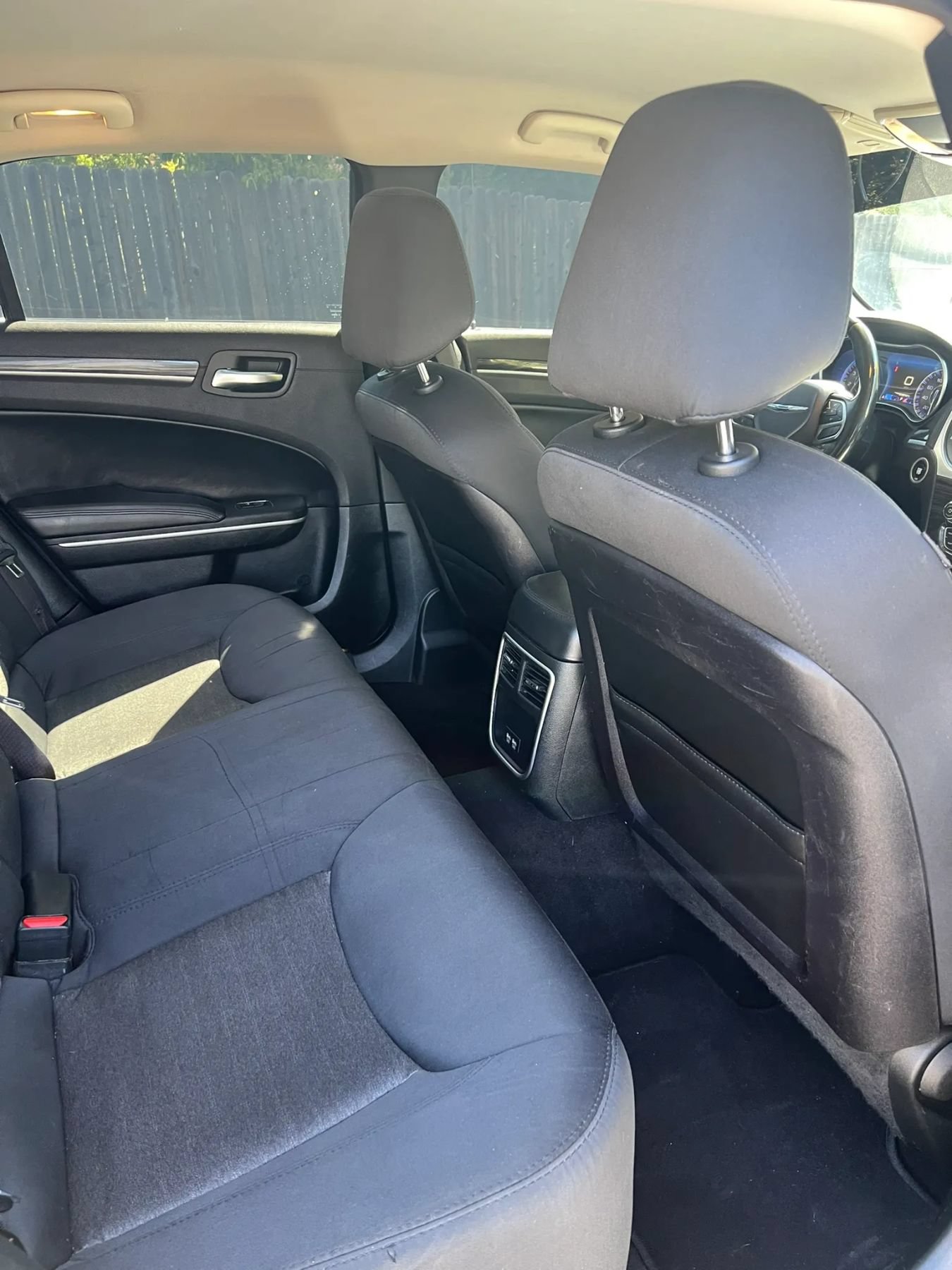 Used 2019 Chrysler 300 Touring AWD/4WD image 16