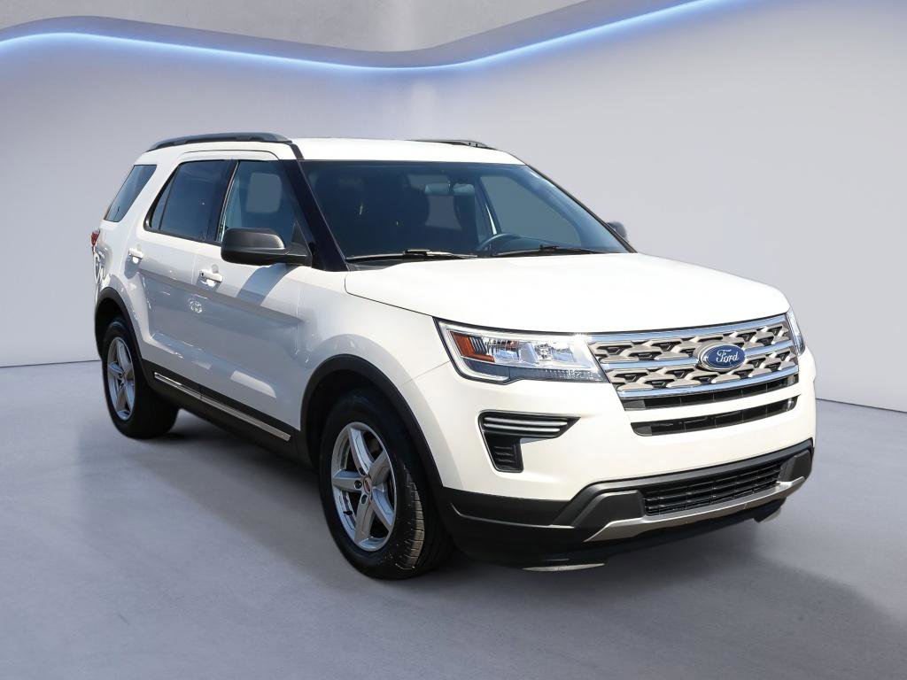 Used 2018 Ford Explorer XLT FWD image 8