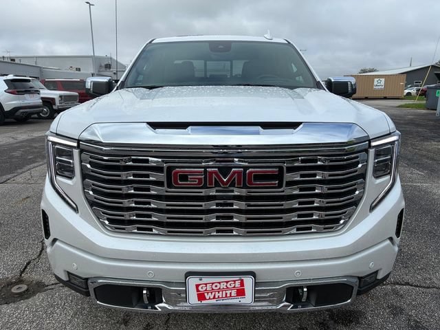 Used 2024 GMC Sierra 1500 Denali w/ Technology Package AWD/4WD image 10