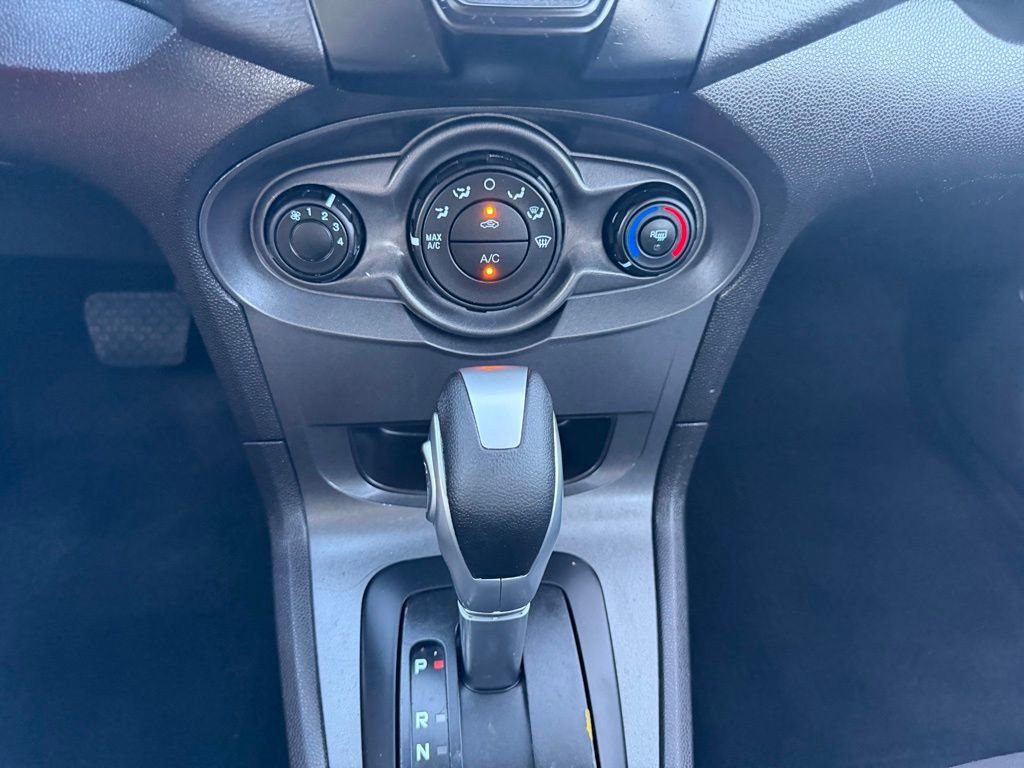 Used 2016 Ford Fiesta S image 33
