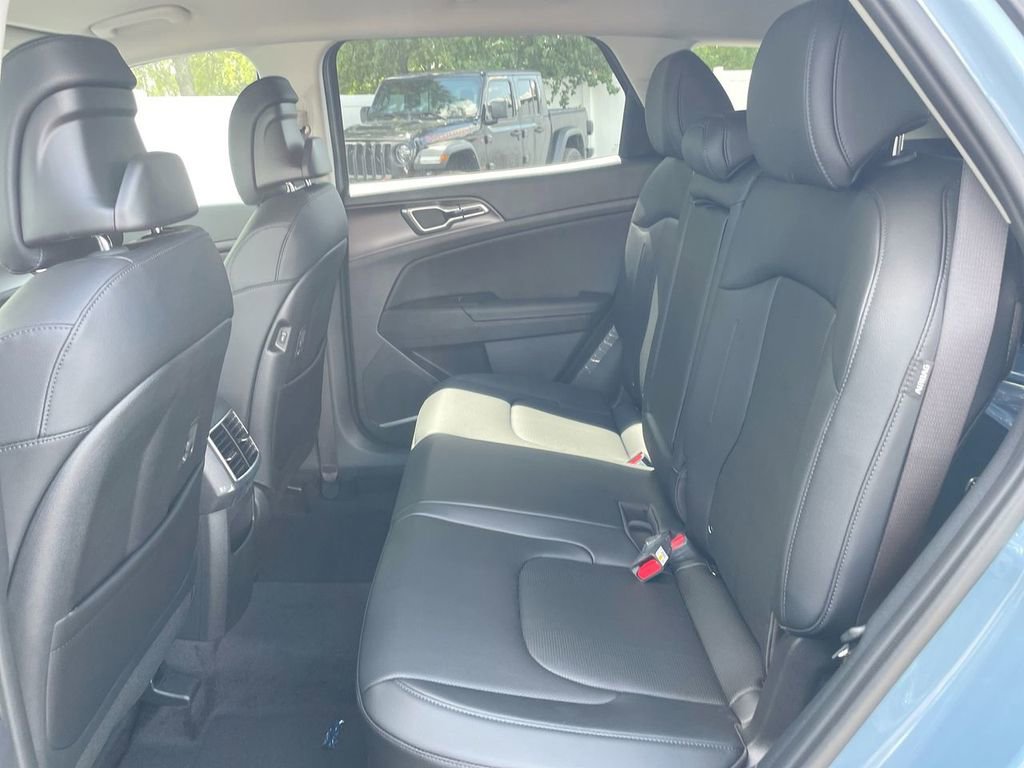Used 2026 Kia Sportage EX image 49