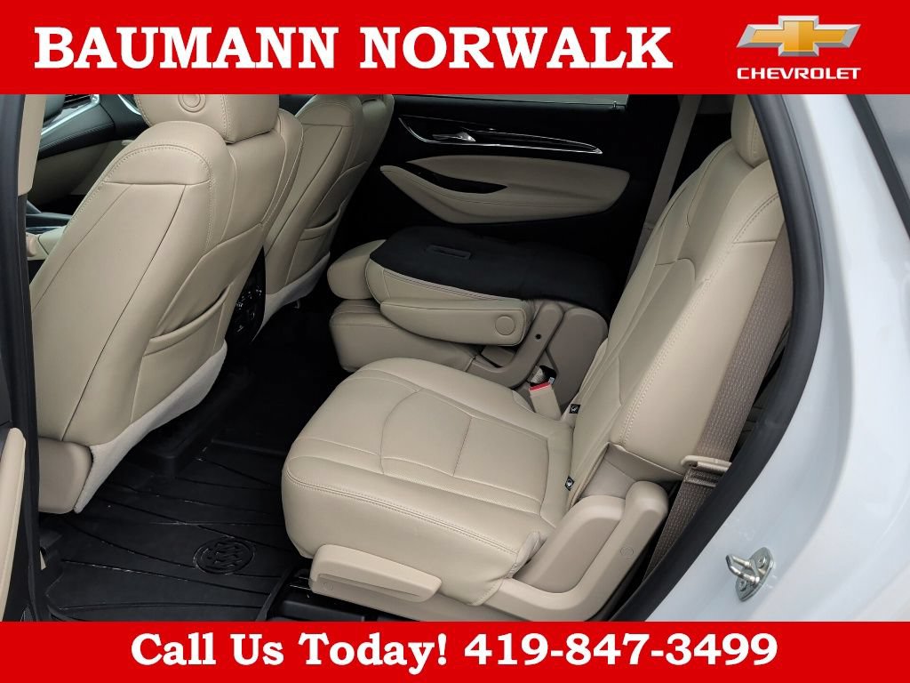 Used 2019 Buick Enclave Premium w/ LPO, Luxury Package AWD/4WD image 28