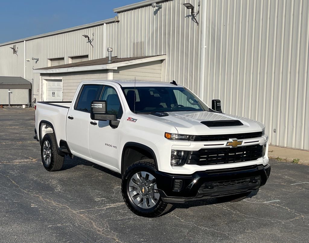 Certified 2025 Chevrolet Silverado 2500 Custom w/ Z71 Off-Road Package video 2