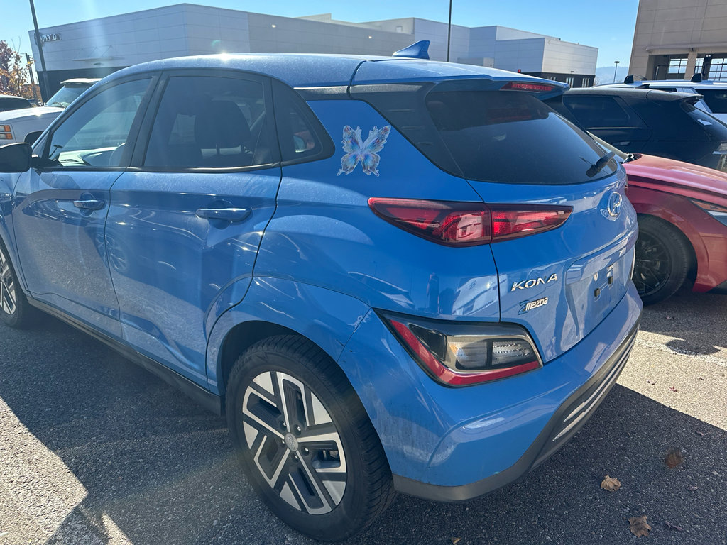 Used 2023 Hyundai Kona SEL image 3