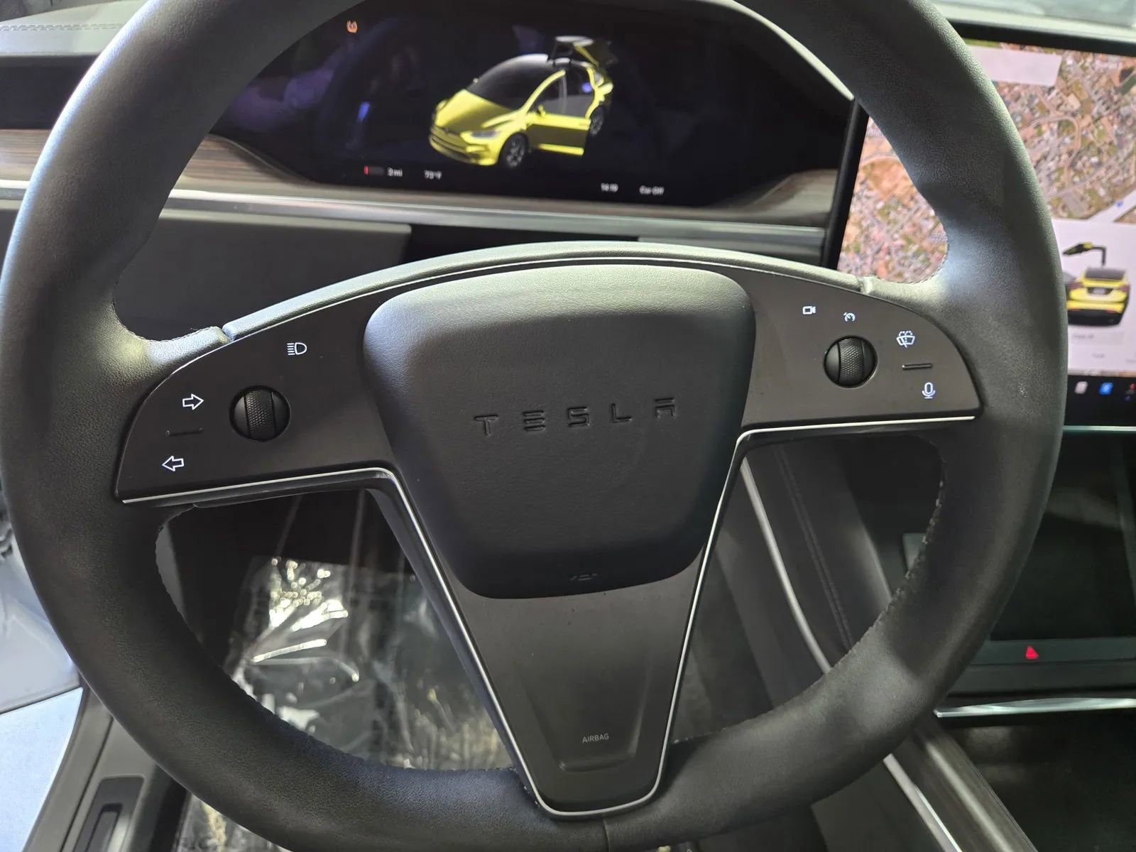 Used 2025 Tesla Model X AWD/4WD image 16
