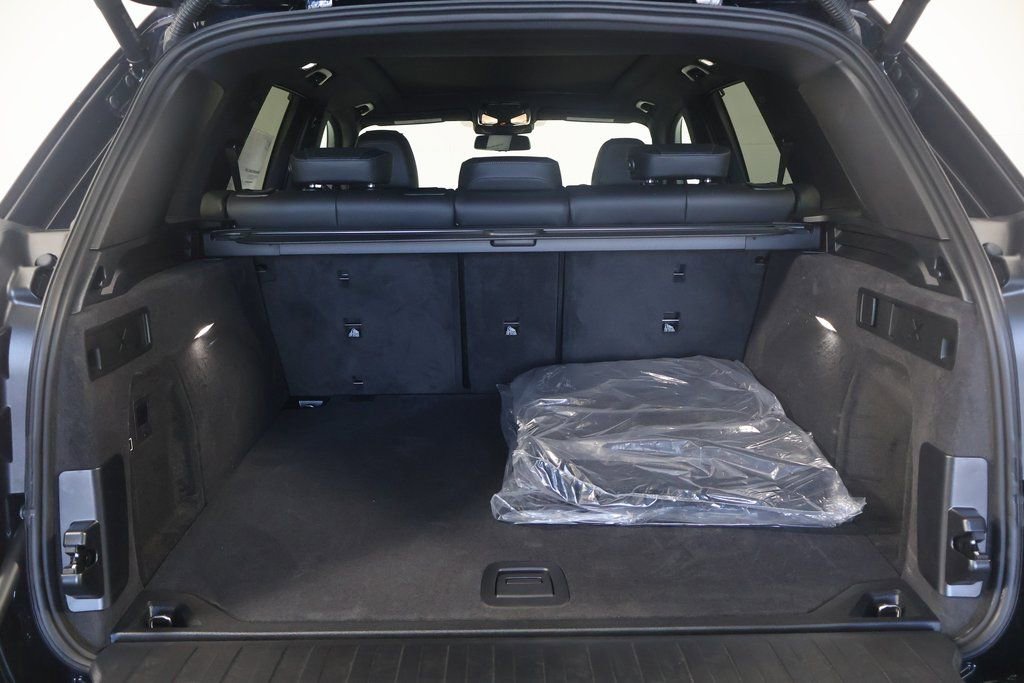 New 2026 BMW X5 sDrive40i w/ M Sport Package image 8
