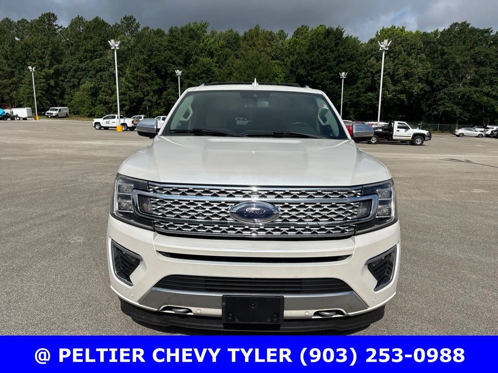 Used 2019 Ford Expedition Platinum AWD/4WD image 2